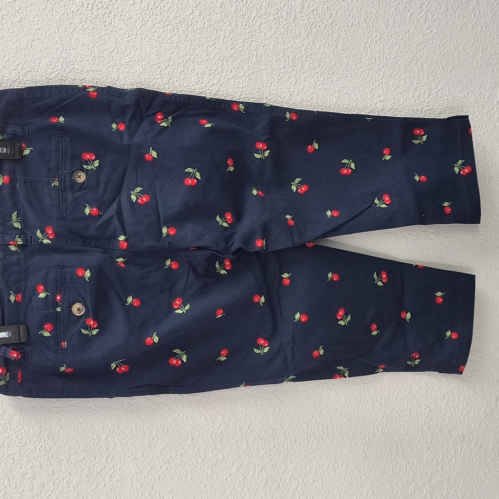 Woman Within Blue Cherry Print Capris NWT Size 12 - Picture 3 of 5